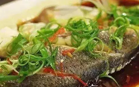 法瑞集成灶，清蒸魚的正確做法，讓食物原汁原味有營養(yǎng)。